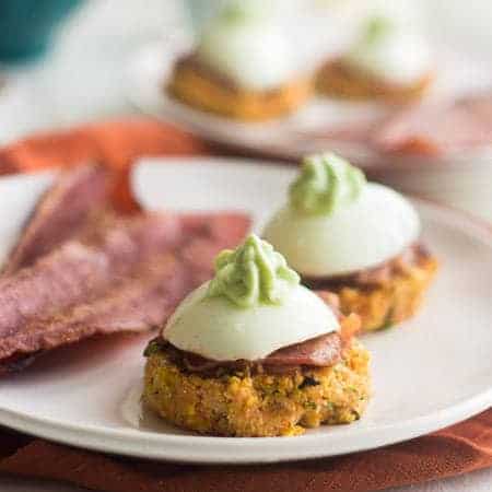 Mexican Carrot Fritters with Bacon and Egg #glutenfree #Brunchweek #Healthy #Breakfast #Recipe - Food Faith Fitness