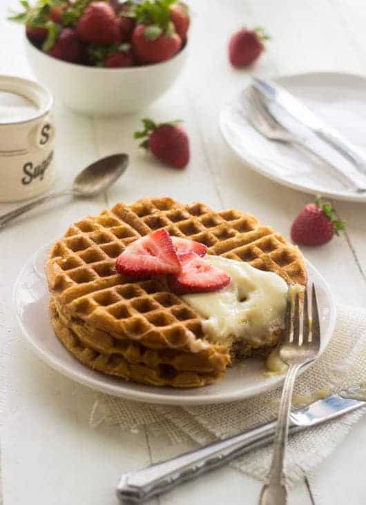Whole Wheat Strawberries N' Cream Waffles - THE BEST waffles you will EVER eat - Food Faith Fitness | #breakfast #waffles #recipe