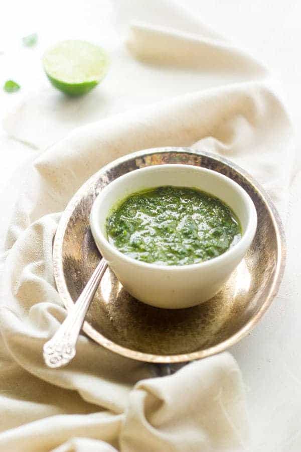 Kale Chimichurri - A quick an easy sauce that is GREAT on meat! |www.foodfaithfitness.com| #glutenfree #recipe #kale