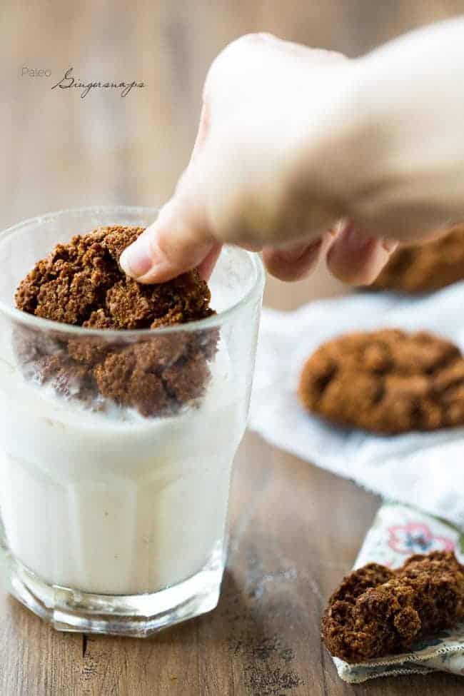Paleo Gingersnaps - Completely butter free, gluten free and grain free, you will be amazed that these Christmas cookies taste better than Grandmas! Seriously, the best! | Foodfaithfitness.com | @FoodFaithFit