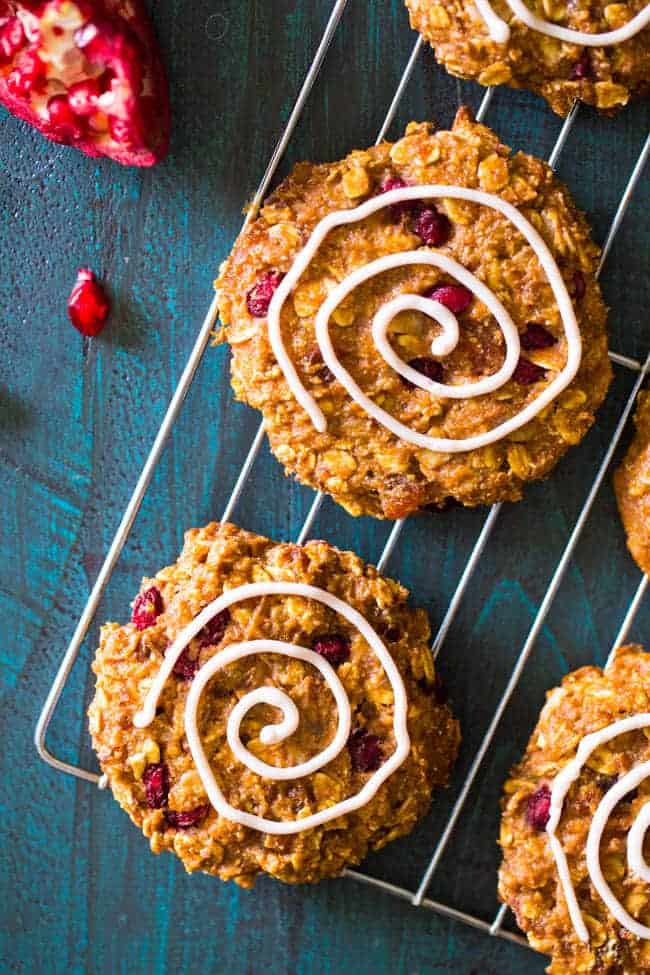 Pomegranate Banana Breakfast Cookies - Insanely easy cookies that are gluten free and made with yogurt and pomegranates for a healthy, superfood protein boost! | Foodfaithfitness.com | #recipe