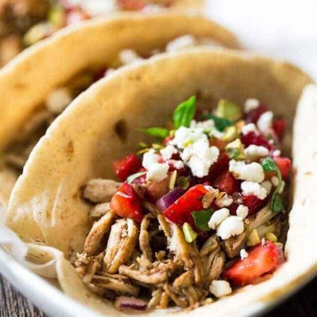 Chicken Tacos with Goat Cheese & Strawberry Salsa - An easy, weeknight dinner that is super healthy , unique and sure to please! | Foodfaithfitness.com | #recipe