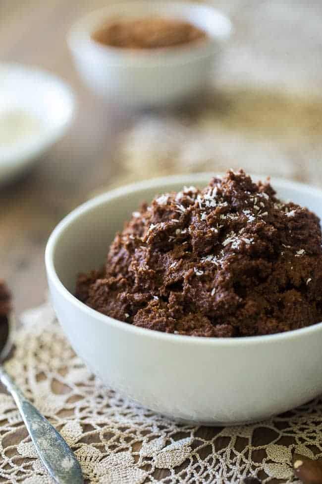 Whipped Chocolate Coconut Homemade Almond Butter - Ever wondered how to make homemade almond butter? This recipe is so easy, and paleo-friendly too! | Foodfaithfitness.com | @FoodFaithFit