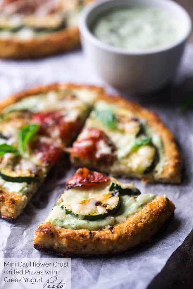 Grilled Veggie Cauliflower Pizza with Greek Yogurt Pesto - Low carb, high protein, meatless and under 350 calories! Learn the secret to cauliflower crust that doesn’t get soggy! | FoodFaithFitness.com | @FoodFaithFit