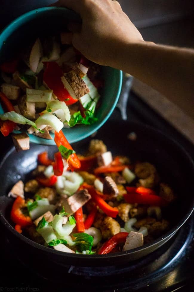 Paleo Coriander Chicken Stir Fry - This healthy chicken stir fry has fresh coriander and a spicy, sweet sauce. It's a healthy, gluten free and paleo friendly meal that's ready in 30 minutes! Perfect for busy weeknights! | Foodfaithfitness.com | @FoodFaithFit