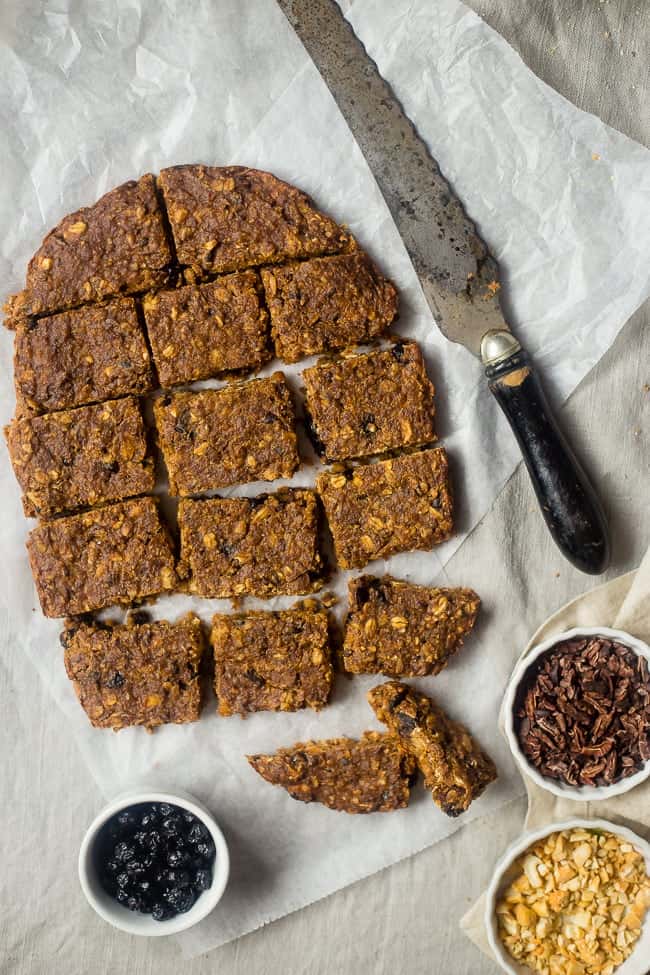 Vegan Slow Cooker Superfood Protein Bars - These easy homemade protein bars are made in your slow cooker, packed with superfoods and are gluten free and vegan friendly! Perfect for busy mornings or a healthy snack! | Foodfaithfitness.com | @FoodFaithFit
