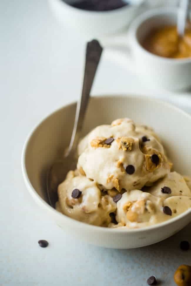 Vegan Cookie Dough Banana Ice Cream - This simple, vegan banana ice cream recipe has chunks of cookie dough! You'll never believe it's a healthy, gluten, dairy, and refined sugar free summer treat! | Foodfaithfitness.com | @FoodFaithFit