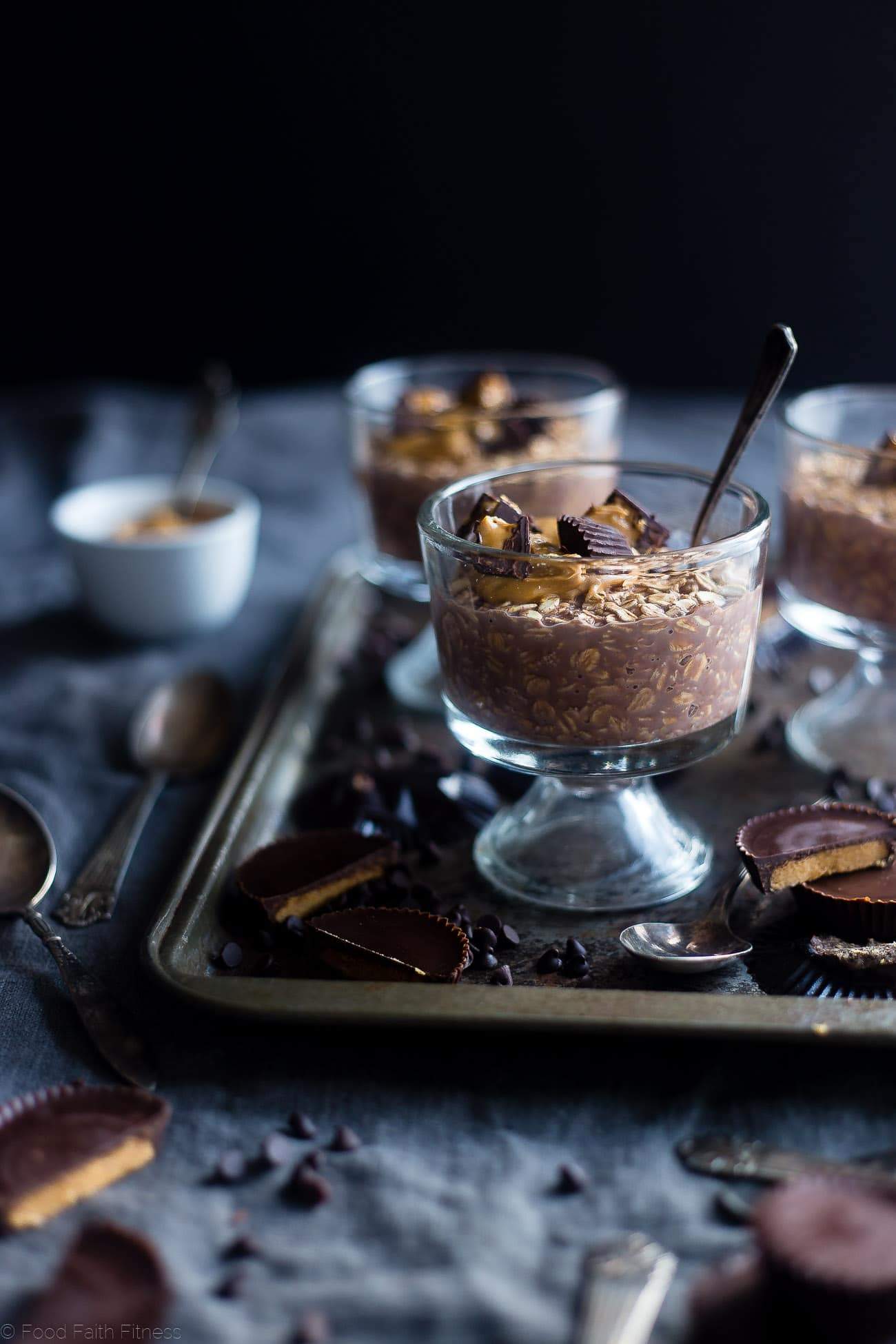 Chocolate Peanut Butter Overnight Oats - This 6-ingredient overnight oatmeal recipe is topped with homemade peanut butter cups! They're an easy, healthy, gluten free and protein-packed make-ahead breakfast! | Foodfaithfitness.com | @FoodFaithFit