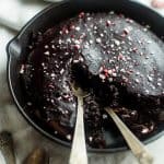 Vegan Peppermint Skillet Brownie - This fudgy, rich peppermint vegan brownie is baked in a skillet and is covered with a healthy chocolate truffle frosting! It's an easy, gluten and allergy free holiday dessert! | Foodfaithfitness.com | @FoodFaithFit
