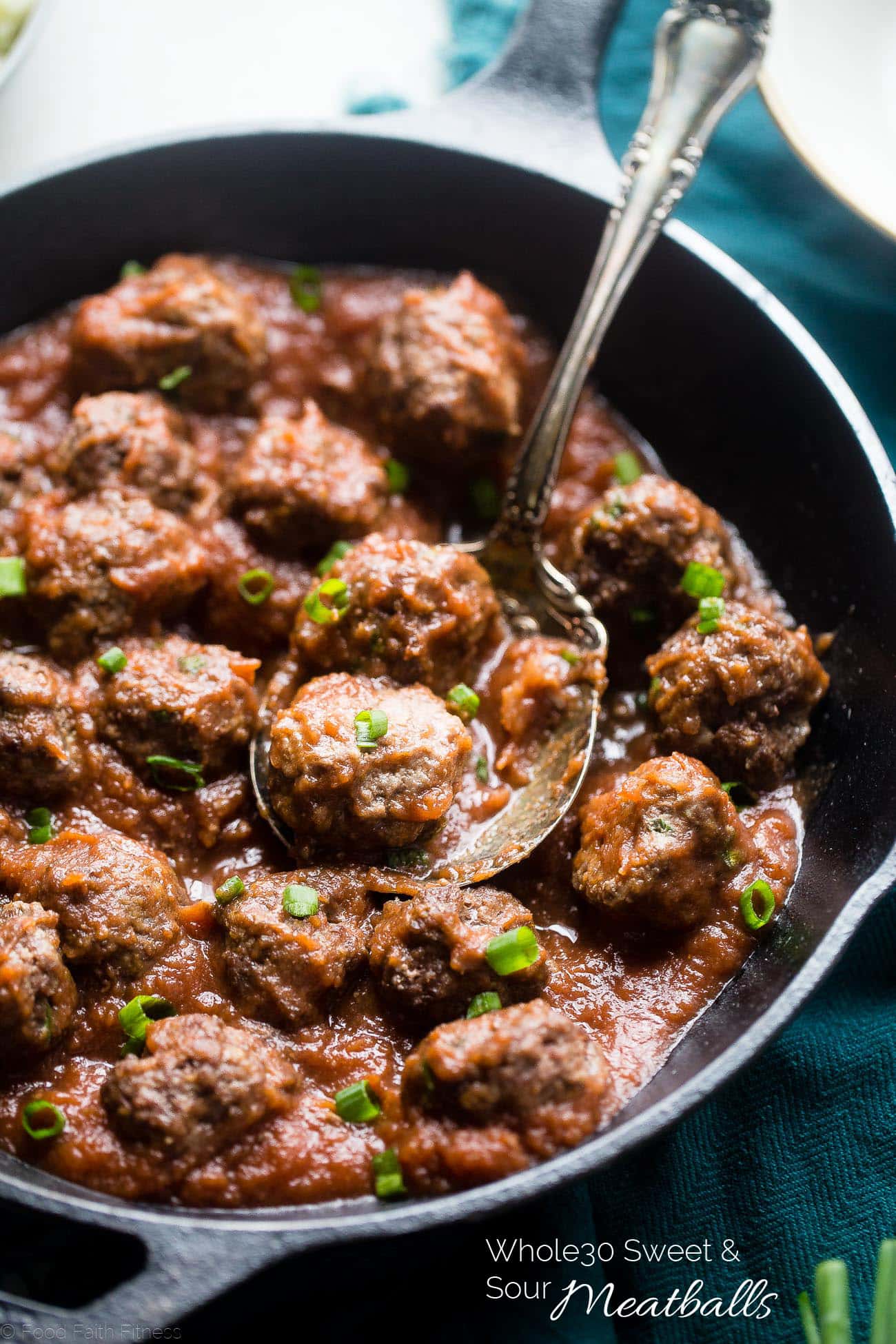 Whole30 Sweet and Sour Meatballs - These easy paleo meatballs are a healthy remake of a classic recipe that is gluten free and whole30 complaint! They're a weeknight meal that everyone will love! | Foodfaithfitness.com | @FoodFaithFit