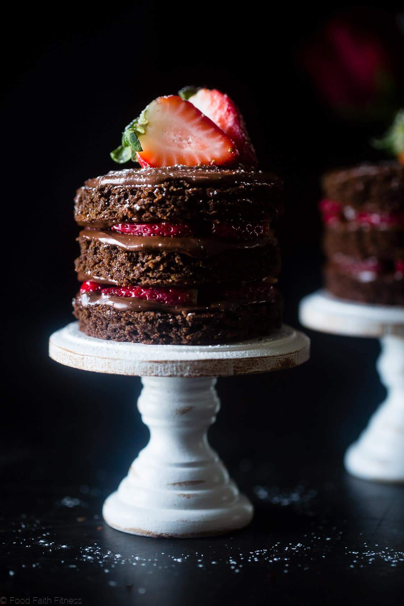 Mini Strawberry Chocolate Cakes For Two - This mini strawberry gluten free chocolate cake recipe makes 2 mini cakes, so it's perfect for two people! A healthier, grain free dessert for Valentine's Day! | Foodfaithfitness.com | @FoodFaithFit