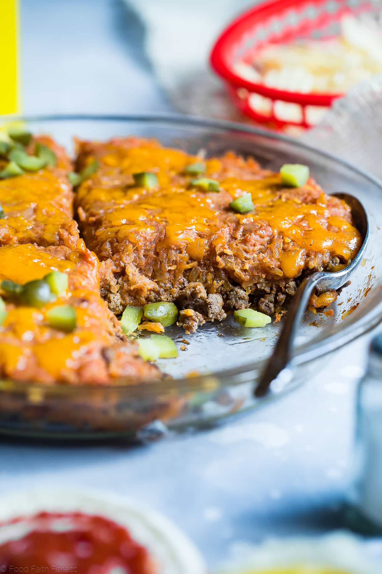 Low Carb Cheeseburger Spaghetti Squash Casserole - Healthy comfort food at it's best! All the cheeseburger taste without all the carbs! A healthy and gluten free, crowd-pleasing dinner that the whole family will love! | FoodFaithFitness.com | @FoodFaithFit