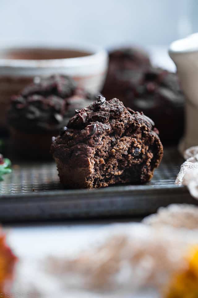 Healthy Gluten Free Chocolate Pumpkin Muffins - SO moist and chewy! Made with whole grains, dairy free, low fat, only 140 calories!  Perfect for breakfast or snack and kid friendly too! | Foodfaithfitness.com | @FoodFaitFit