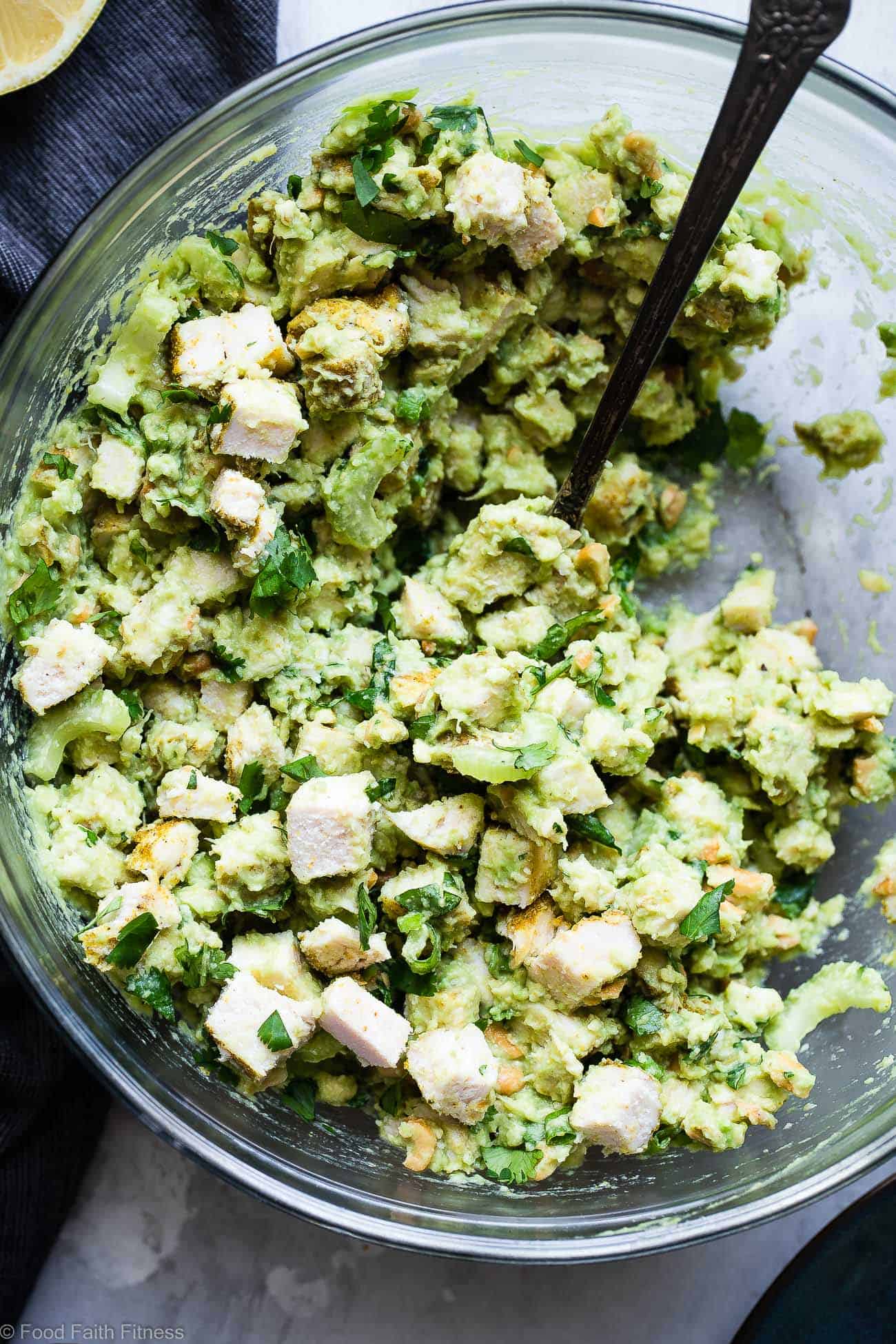 Curried Paleo Chicken Salad - This quick and easy dairy free paleo chicken salad is a low carb, keto friendly,  gluten free and whole30 compliant lunch, that is under 350 calorie, with a spicy curry kick! So creamy and delicious and great for meal prep! | Foodfaithfitness.com | @FoodFaithFit