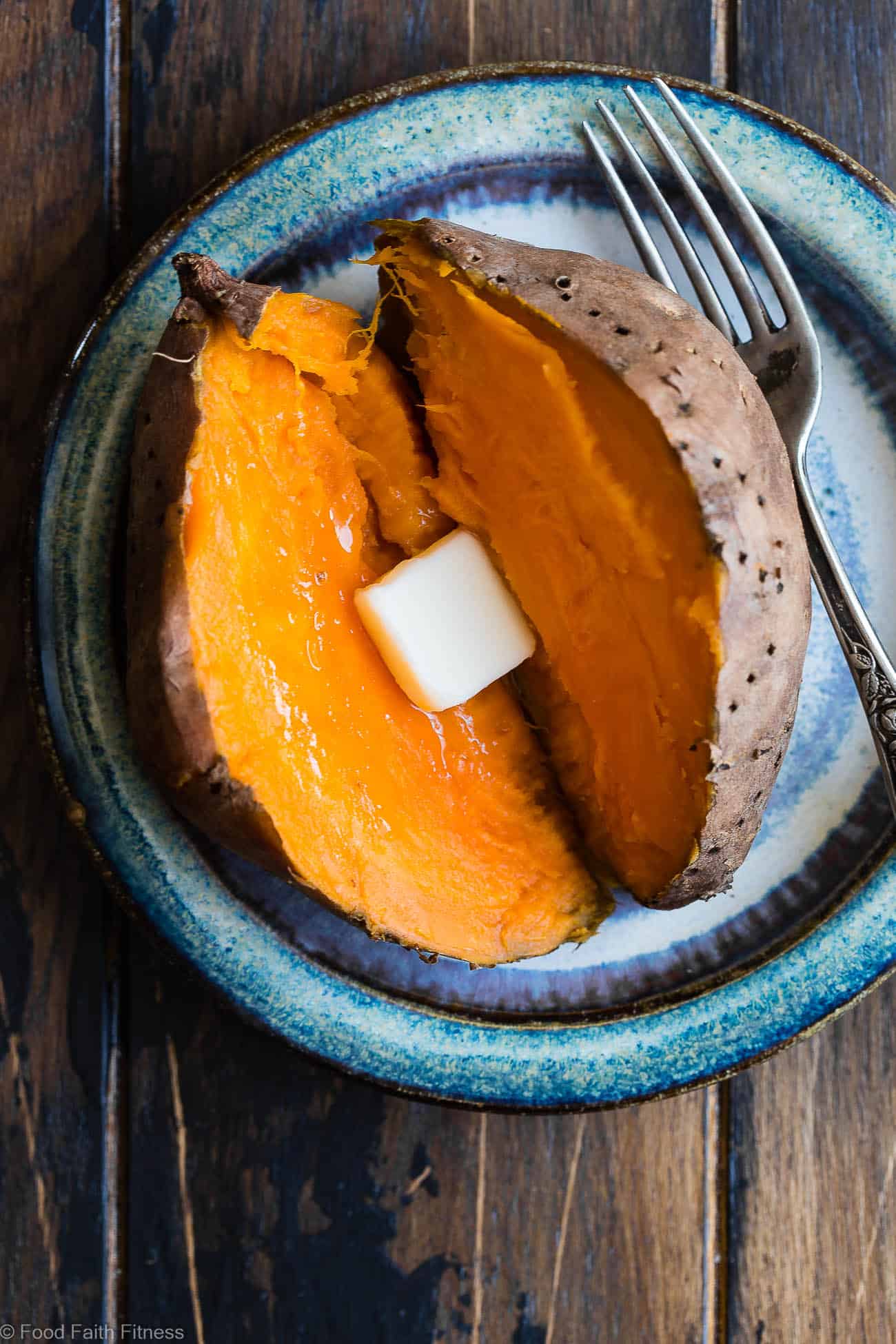 How to Cook Sweet Potatoes in the Crock Pot - Let the slow cooker do all the work for you! These sweet potatoes are SO easy and come out perfect EVERY TIME! A healthy, paleo, vegan and whole30 side dish! | #Foodfaithfitness | #Paleo #Glutenfree #Healthy #Slowcooker #Crockpot