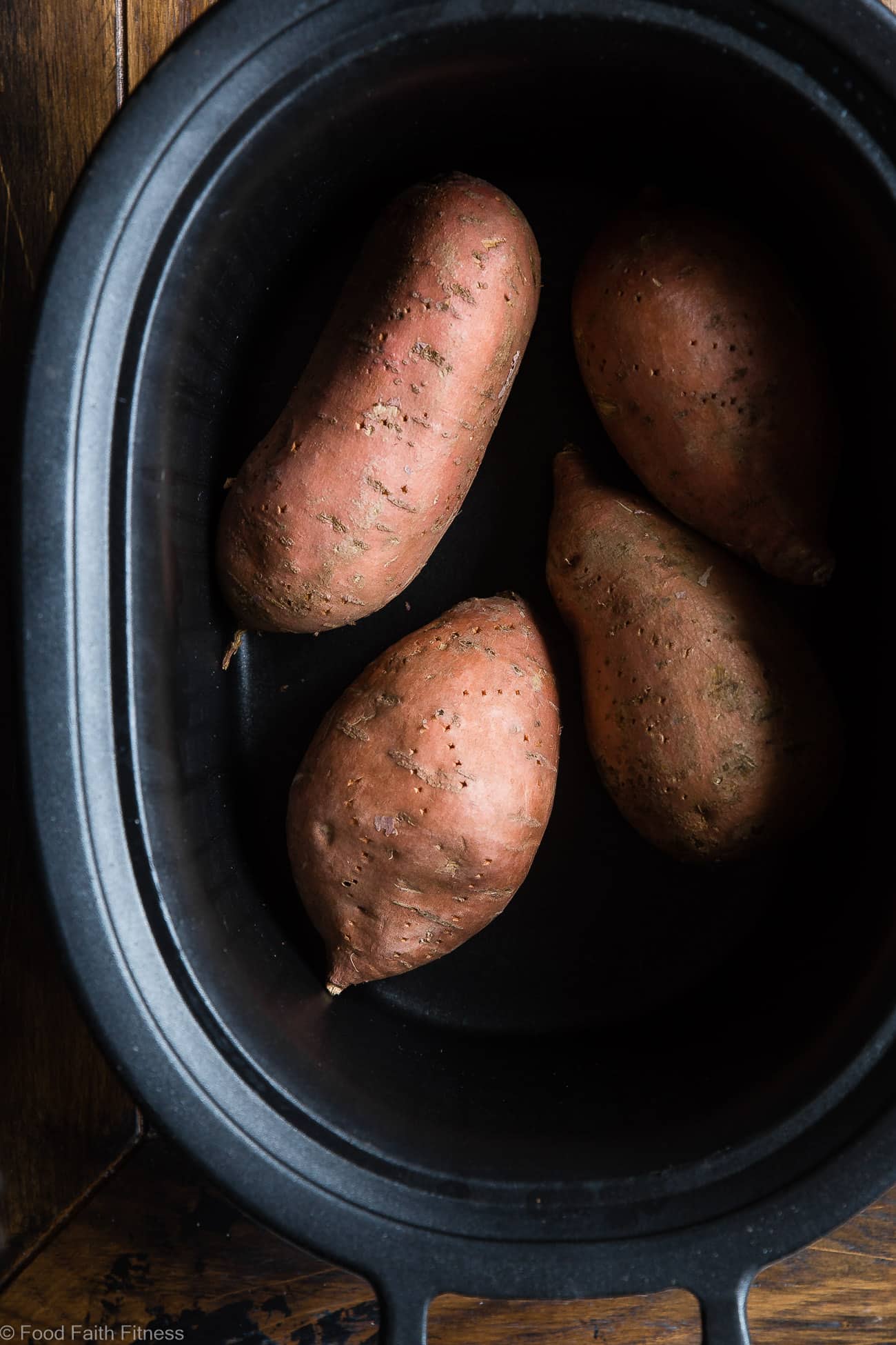 How to Cook Crock Pot Sweet Potatoes - Let the slow cooker do all the work for you! These sweet potatoes are SO easy and come out perfect EVERY TIME! A healthy, paleo, vegan and whole30 side dish! | #Foodfaithfitness | #Paleo #Glutenfree #Healthy #Slowcooker #Crockpot