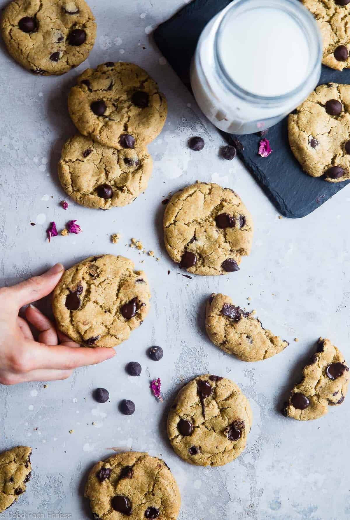 The BEST Eggless Chocolate Chip Cookies - SO chewy on the inside, crispy on the outside and secretly gluten free, with a dairy free and vegan option! The only chocolate chip cookie recipe you well ever need! | #Foodfaithfitness | #Glutenfree #Vegan #Healthy #Cookies #EggFree