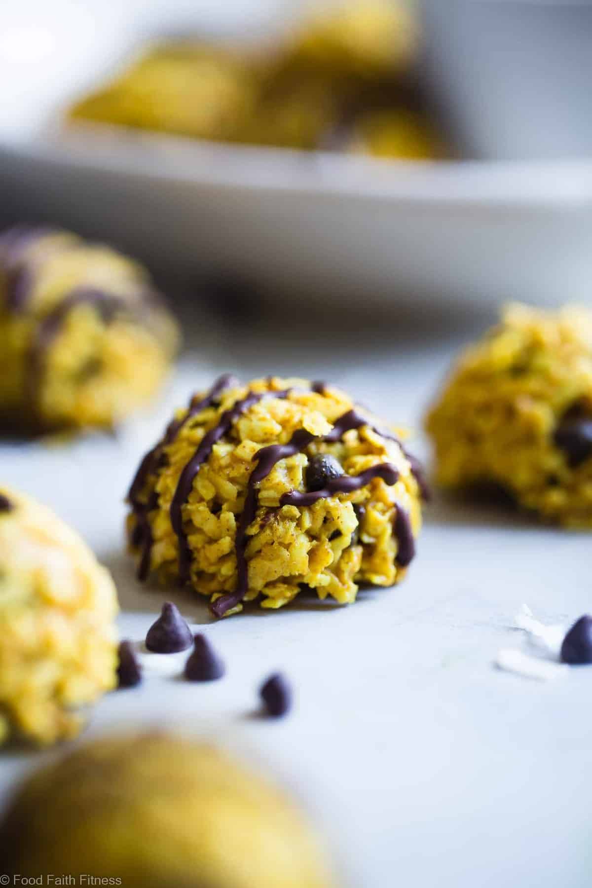 No Bake Turmeric Almond Coconut Macaroons -  These easy, 6 ingredient cookies have addicting spicy-sweet flavors from turmeric, almond butter and chocolate chips! They're a paleo, vegan and gluten free treat that is secretly anti-inflammatory! | #Foodfaithfitness | #Paleo #Vegan #Glutenfree #Dairyfree #Healthy