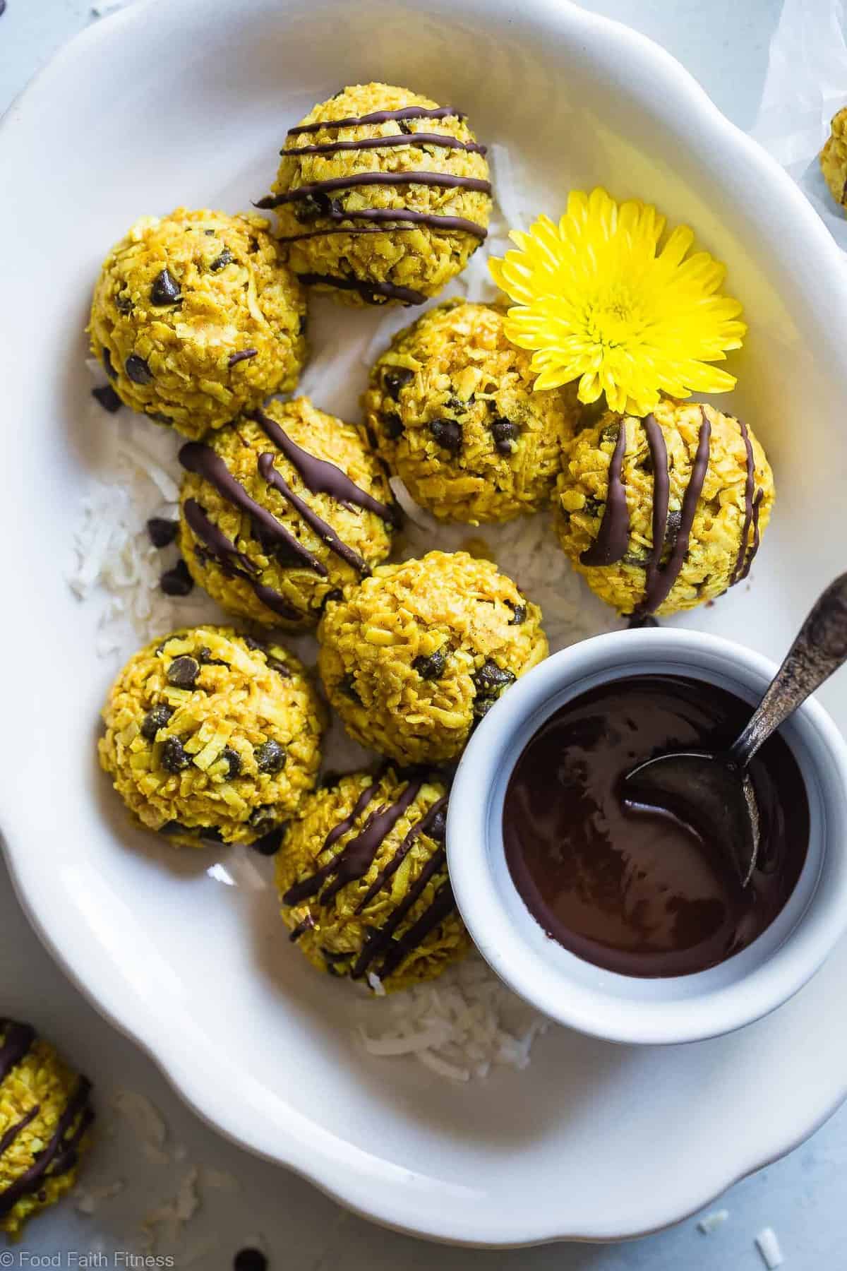 No Bake Turmeric Almond Coconut Macaroons -  These easy, 6 ingredient cookies have addicting spicy-sweet flavors from turmeric, almond butter and chocolate chips! They're a paleo, vegan and gluten free treat that is secretly anti-inflammatory! | #Foodfaithfitness | #Paleo #Vegan #Glutenfree #Dairyfree #Healthy