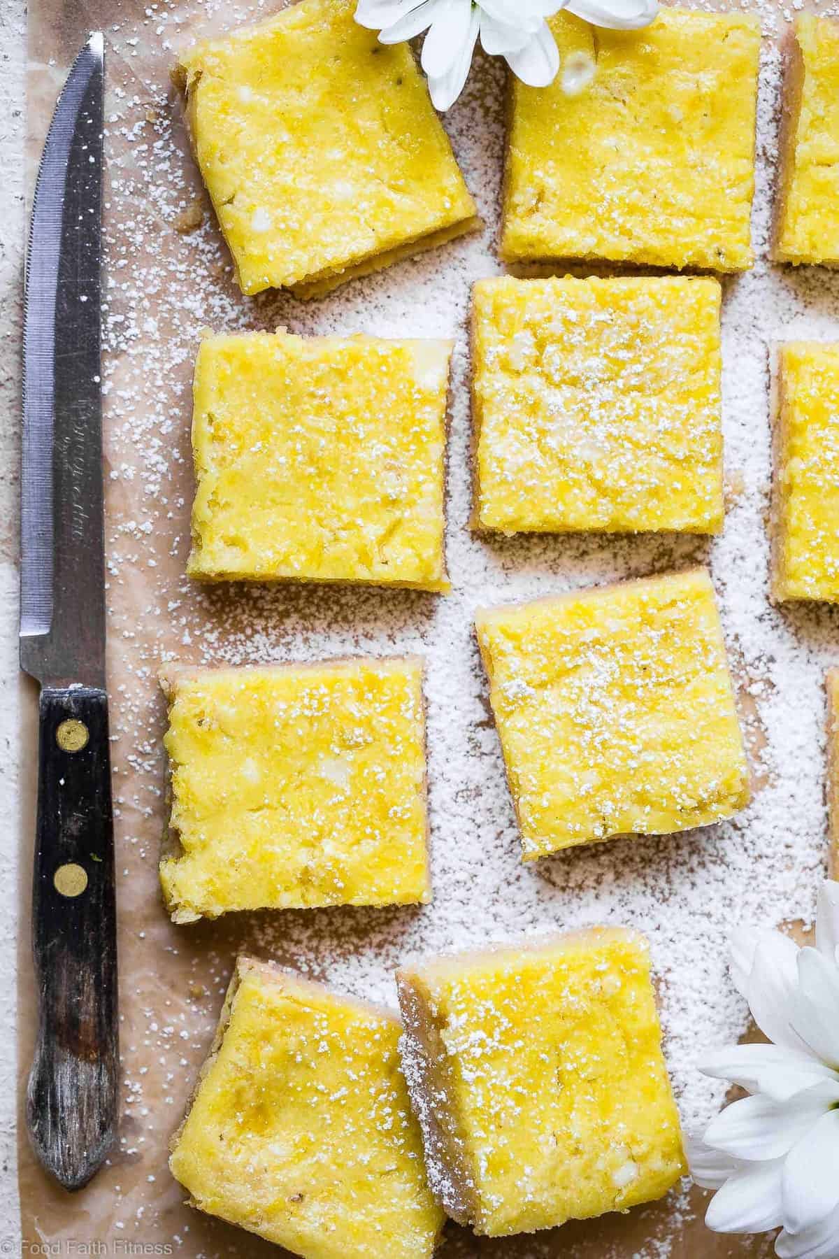 Keto Lemon Bars - These easy, gluten free lemon bars are only 5 ingredients and SO delicious! You will never believe they are only 100 calories, low carb and sugar free! | #Foodfaithfitness | #Glutenfree #Lowcarb #keto #sugarfree #healthy