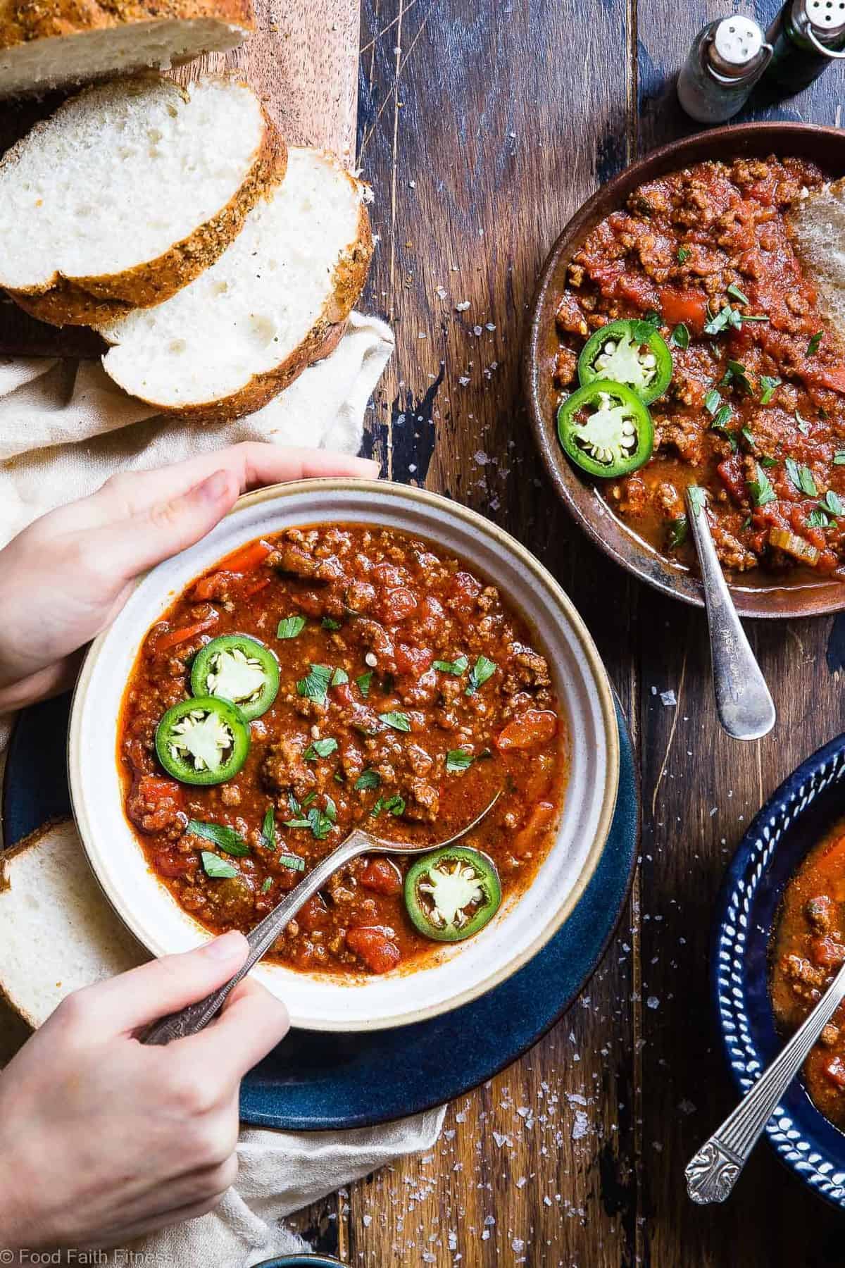 Instant Pot Whole30 Keto Chili - This paleo chili is a meat lovers dream! It's the easiest healthy weeknight dinner that the whole family will love and it freezes great for leftovers or meal prep! | #Foodfaithfitness | #Keto #Lowcarb #Paleo #Whole3o #InstantPot