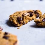 Low Carb Keto Pumpkin Chocolate Chip Cookies - These sugar free pumpkin chocolate chip cookies are so dense, soft and chewy you won't believe they're gluten free, keto friendly and only 100 calories! | #Foodfaithfitness | #Glutenfree #Keto #Sugarfree #Lowcarb #Pumpkin