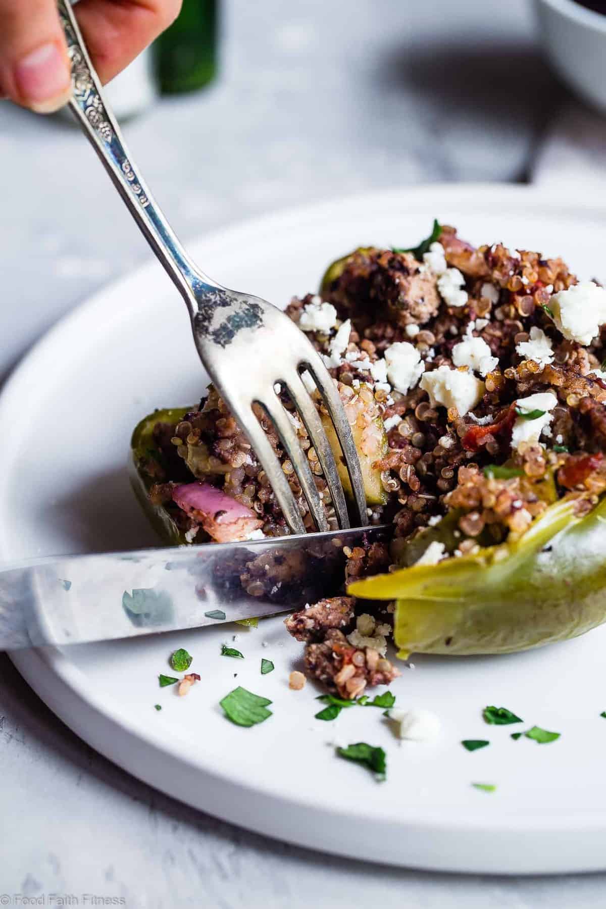 Greek Healthy Turkey Quinoa Stuffed Peppers Recipe - These Turkey Quinoa Stuffed Bell Peppers are an easy, crowd-pleasing, weeknight dinner packed with Greek flavors! Healthy, gluten free, dairy free and SO delicious! | #Foodfaithfitness | #Glutenfree #Healthy #Quinoa #Dairyfree #Dinner