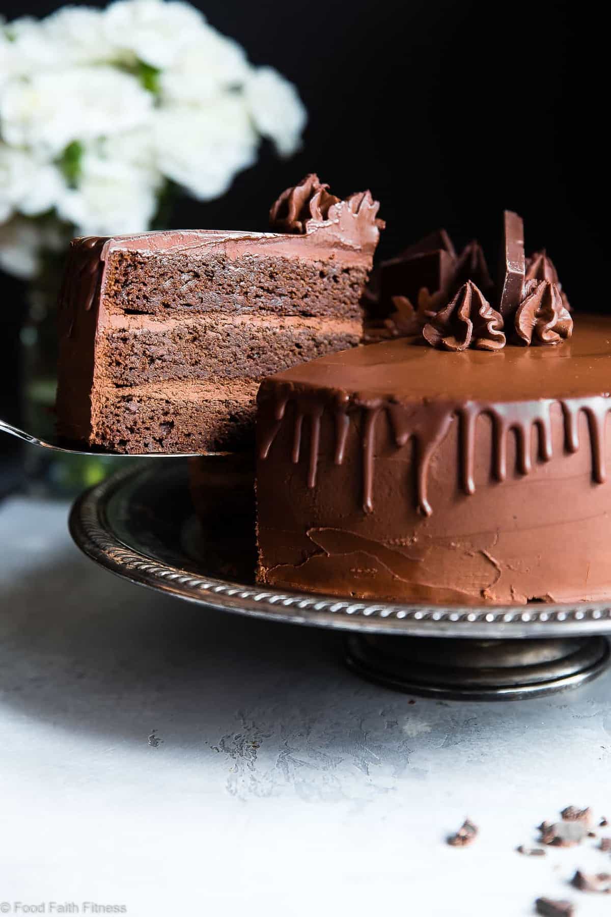 The Best Paleo Chocolate Avocado Cake with Coconut Flour - This dairy and gluten free Chocolate cake is SO fluffy and moist you'll never believe it's butter/oil free and made with avocado! The BEST healthy chocolate cake you will ever have! | #Foodfaithfitness | #Paleo #Grainfree #Dairyfree #Healthy #cake