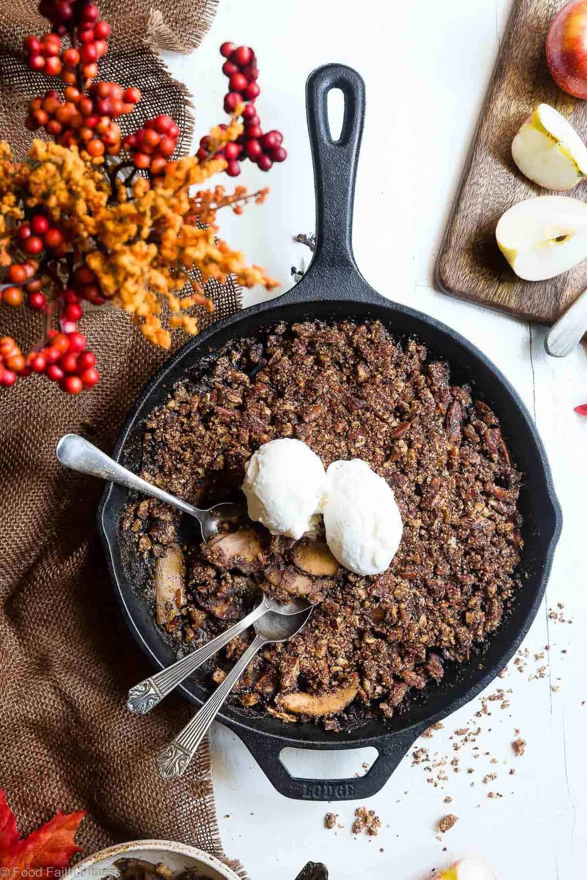 The BEST Paleo Vegan Apple Crisp with Coconut Flour - This almond flour apple crisp is an EASY, cozy fall dessert made with simple, wholesome ingredients! Perfectly crispy, and spicy-sweet that you won't believe it's gluten free, dairy free and better for you! | #Foodfaithfitness | #Vegan #Paleo #Healthy #Glutenfree #Dairyfree