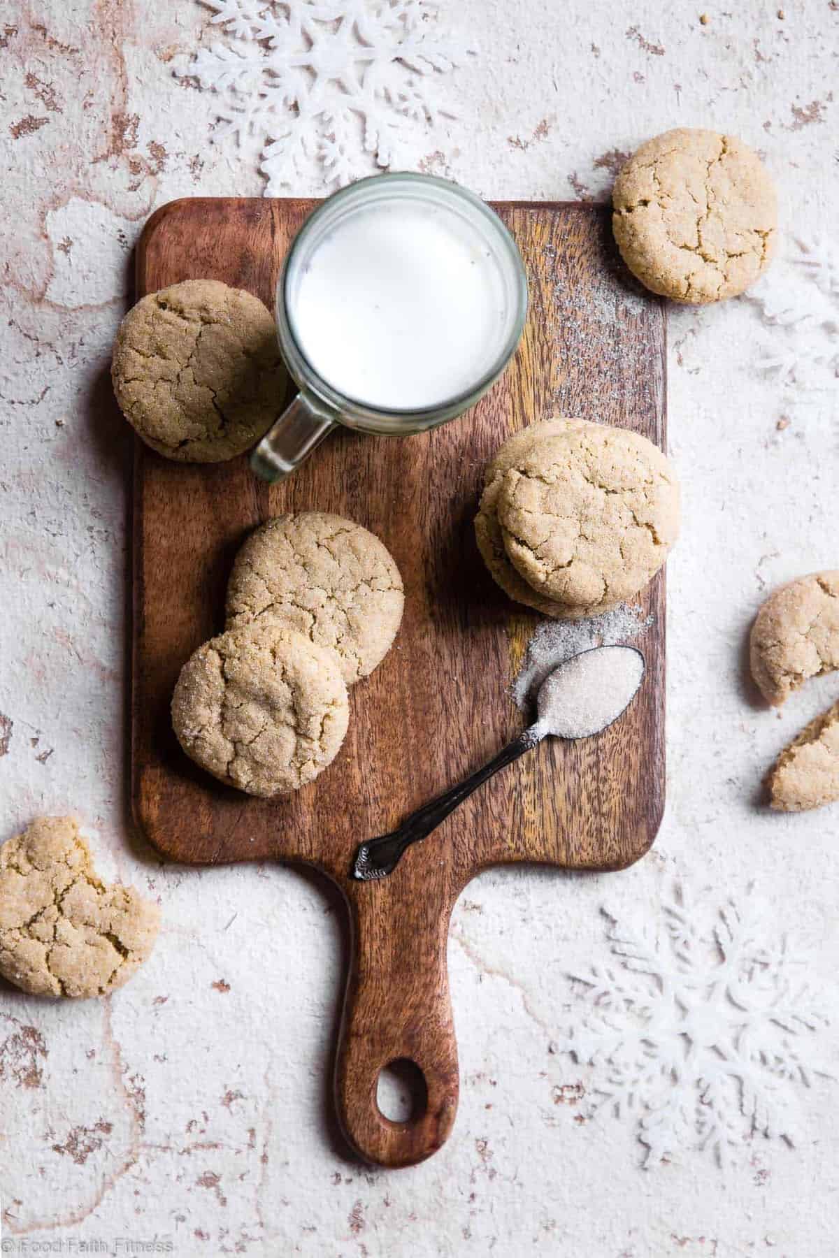 Soft Gluten Free Vegan Sugar Cookies - These SOFT and CHEWY Dairy Free Sugar Cookies are SO easy to make and seriously tasty! No one will believe these are healthy, dairy and egg free and only 115 calories! | #Foodfaithfitness | #vegan #healthy #dairyfree #eggfree #glutenfree