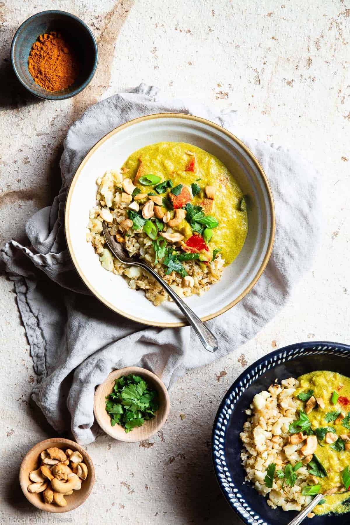 Whole30 Instant Pot Tahini Cashew Curry - This Instant Pot Curry is a quick and easy dinner with Middle Eastern flavor! Paleo and vegan friendly, whole30 compliant and only 200 calories! | #Foodfaithfitness | 