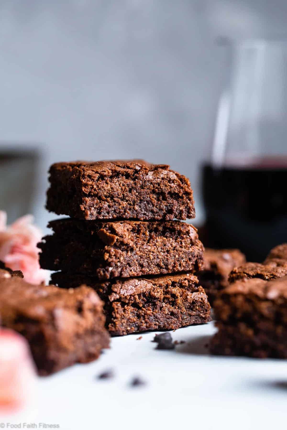 Easy Gluten Free Dairy Free Brownies - These grain free, healthy brownies come together in less than an hour and are SO dense, chewy and FUDGY! Paleo friendly, gluten and dairy free and SO delicious! | #Foodfaithfitness | 