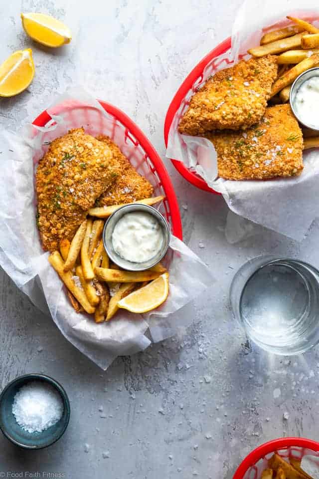 Crispy Air Fried Fish -  SO easy to make and you will never believe it's oil free! Serve it with a healthy Greek yogurt tartar sauce for a dinner that is only 200 calories, 2 Freestyle points and protein packed! | #Foodfaithfitness |  #Glutenfree #Healthy #Airfryer #Nutfree #WeightWatchers