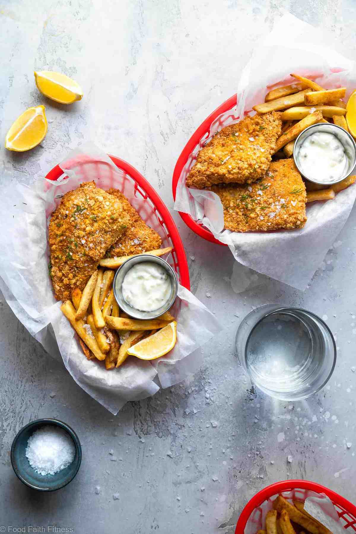 Crispy Air Fried Fish -  SO easy to make and you will never believe it's oil free! Serve it with a healthy Greek yogurt tartar sauce for a dinner that is only 200 calories, 2 Freestyle points and protein packed! | #Foodfaithfitness |  