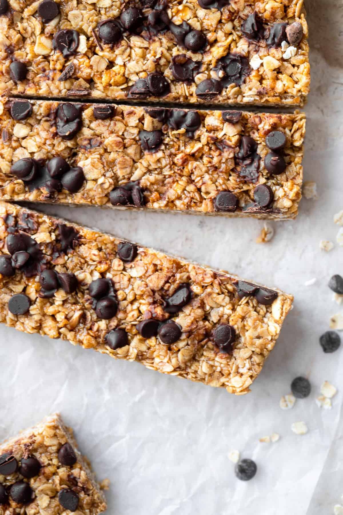 close up of healthy chewy granola bar recipe