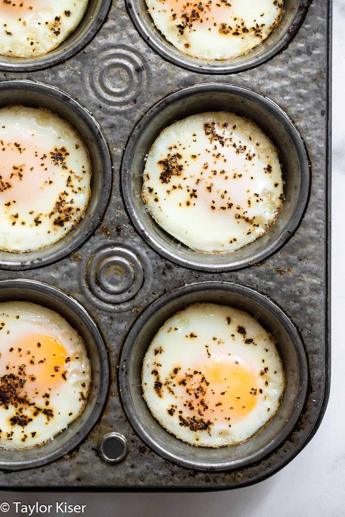 how to cook eggs in the oven 