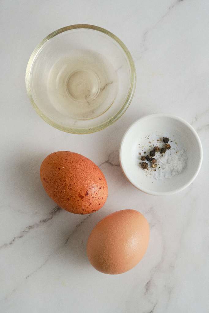 Perfectly Poached Eggs ingredients