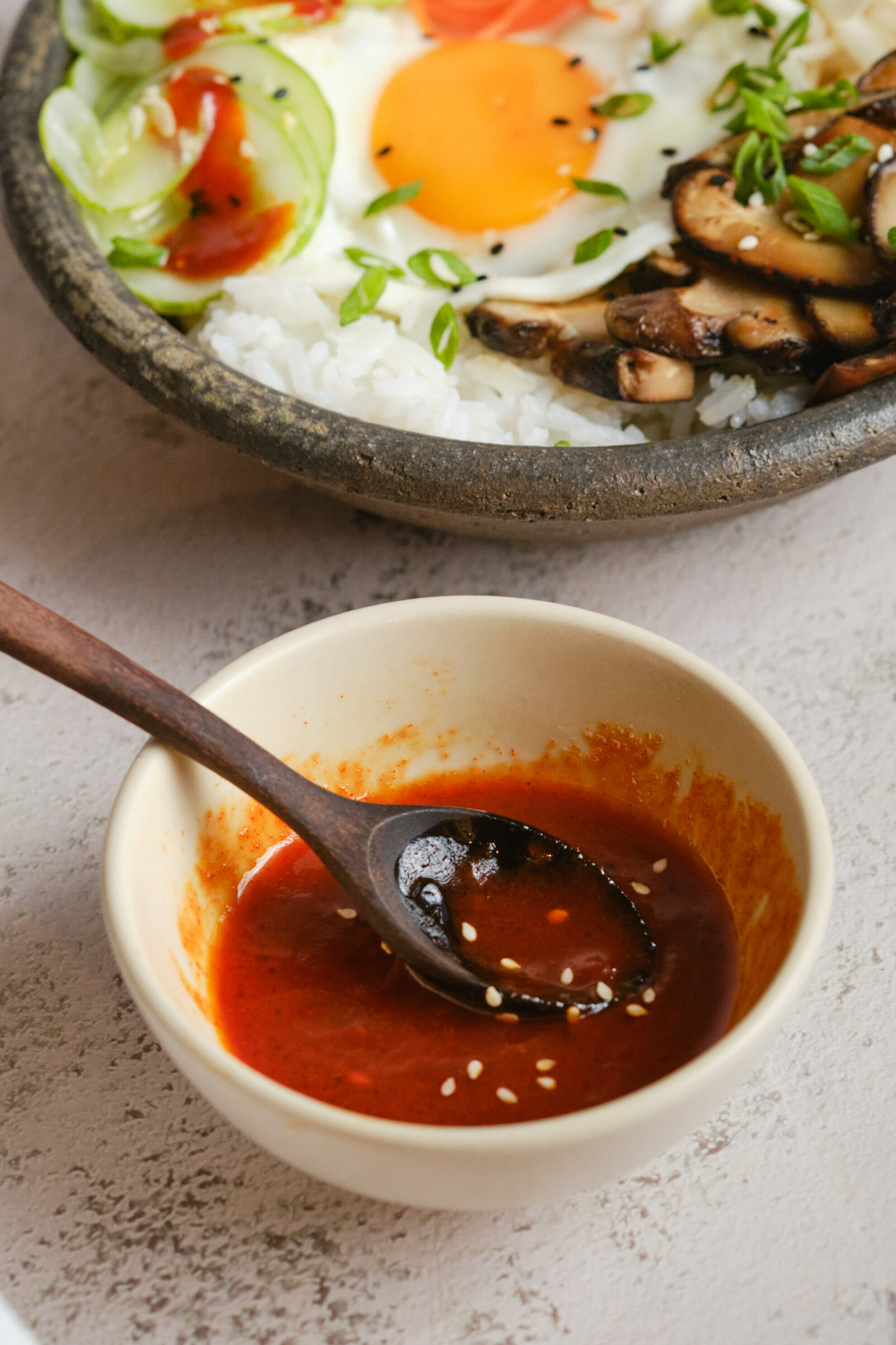 Easy Korean Gochujang Sauce (Bibimbap Sauce)