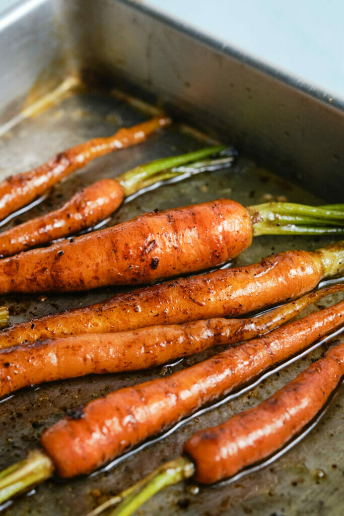The Best Honey Glazed Carrots Recipe featured image below 3