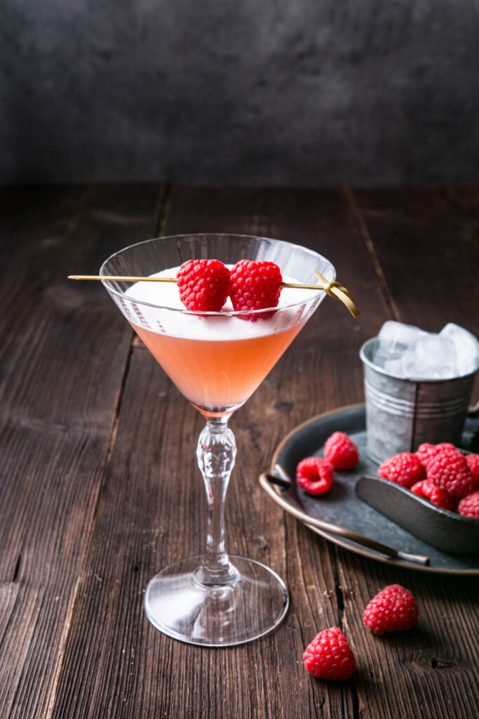 French Martini Recipe featured image below 3