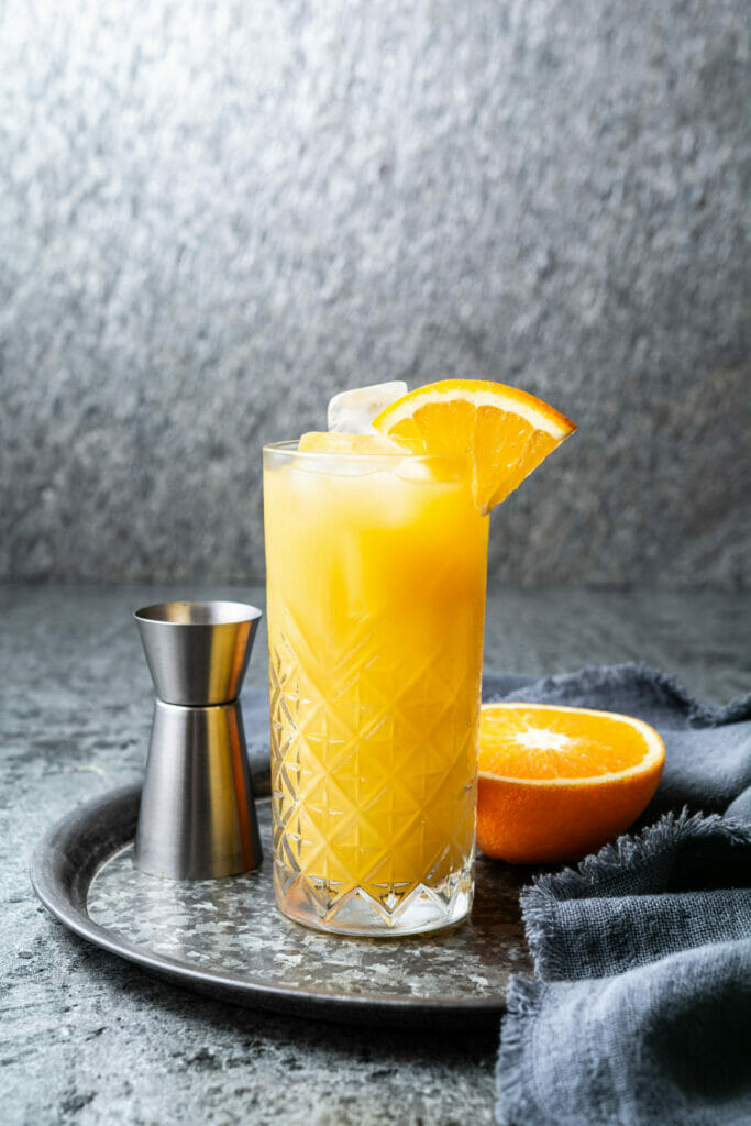 Screwdriver Cocktail Recipe featured image above
