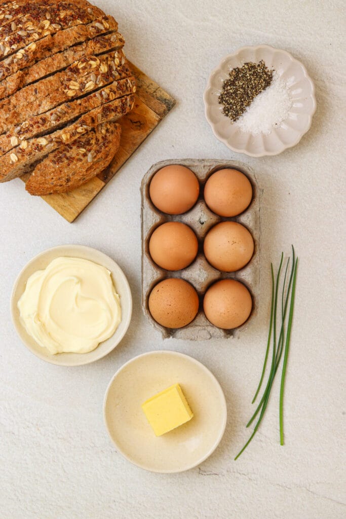 Gordon Ramsay Scrambled Eggs ingredients