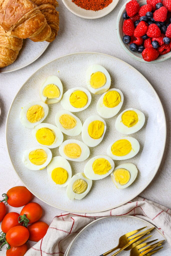 How to Make Hard-Boiled Eggs in the Oven featured image below
