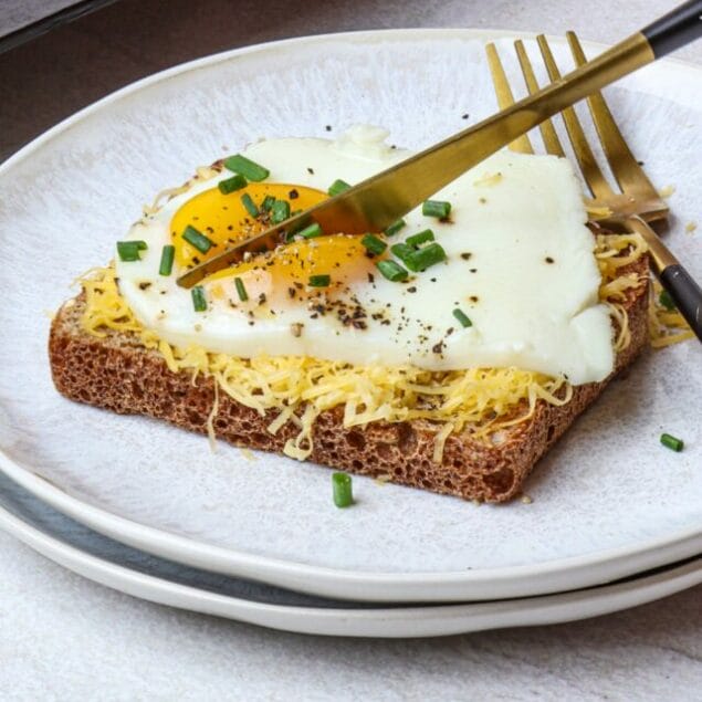 Fried Eggs in the Oven (Sheet Pan) featured image below
