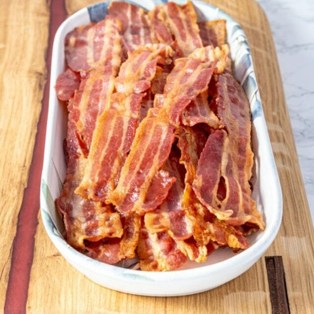 How to Broil Bacon featured image front view