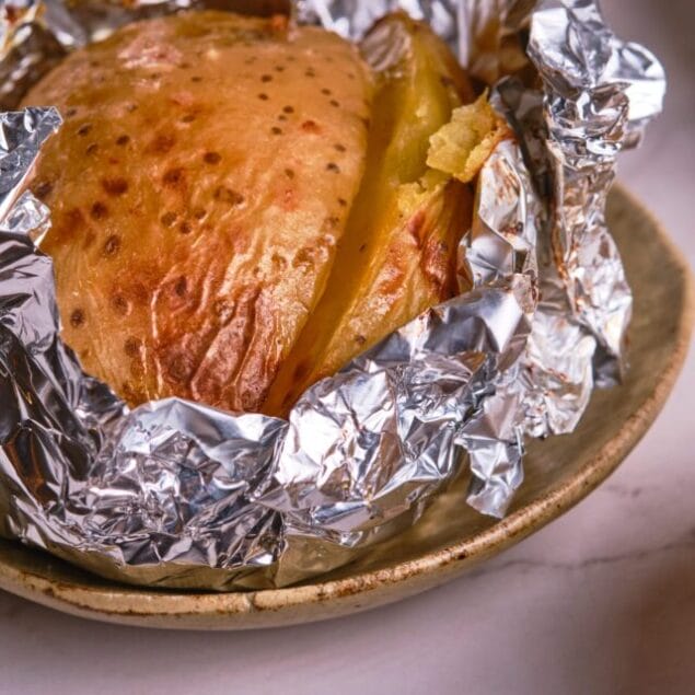Easy Baked Potatoes in Foil